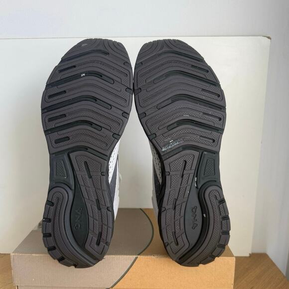 Brooks Anthem 6 Grey/Black Men Running Sneakers- SZ 13